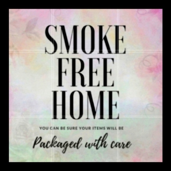 GAP Denim Top with Bell Sleeves. Excellent Condition size Small - Picture 8 of 8